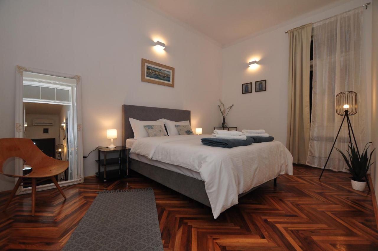 Apartment Moel สปลิท ภายนอก รูปภาพ