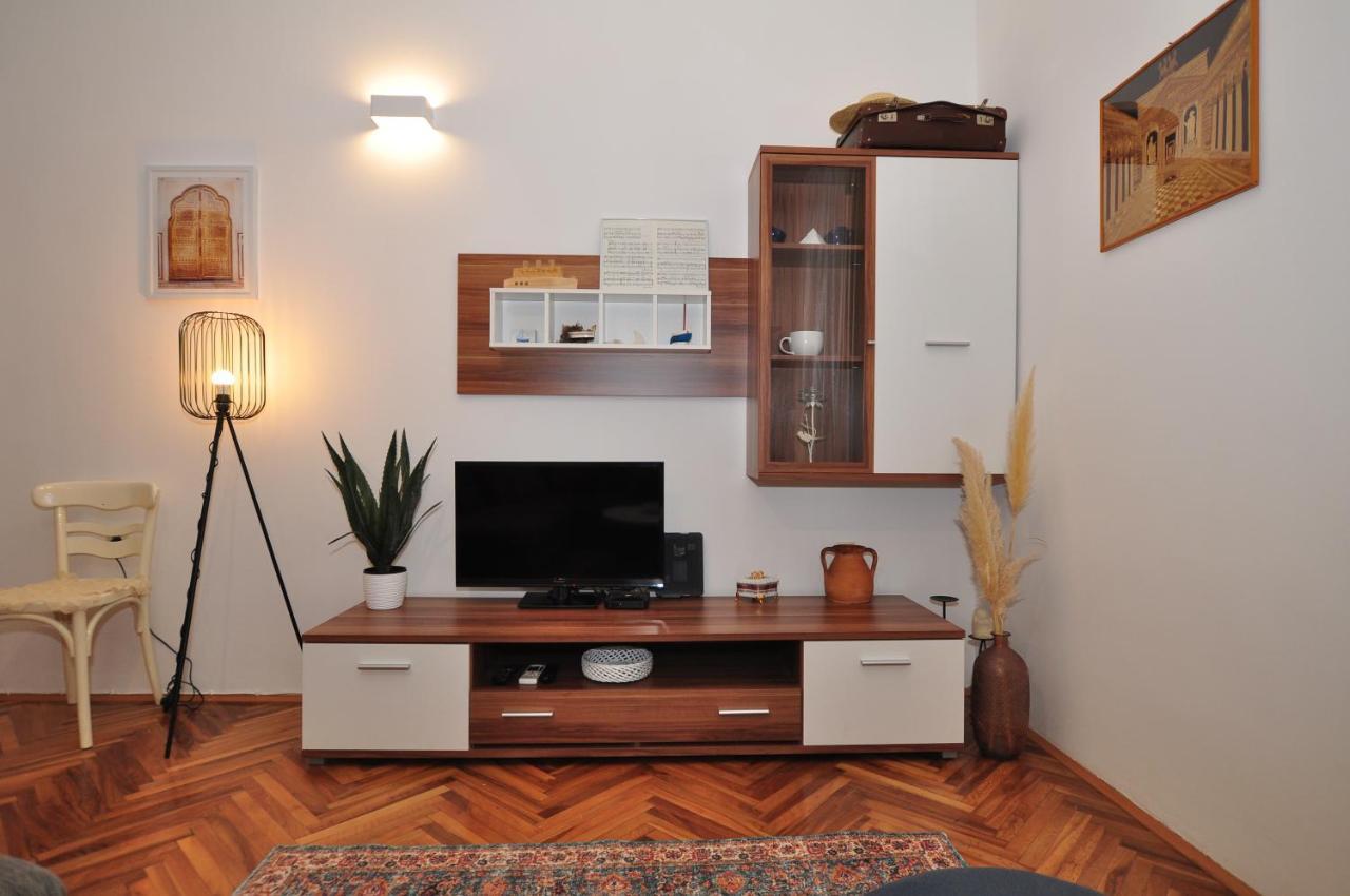 Apartment Moel สปลิท ภายนอก รูปภาพ